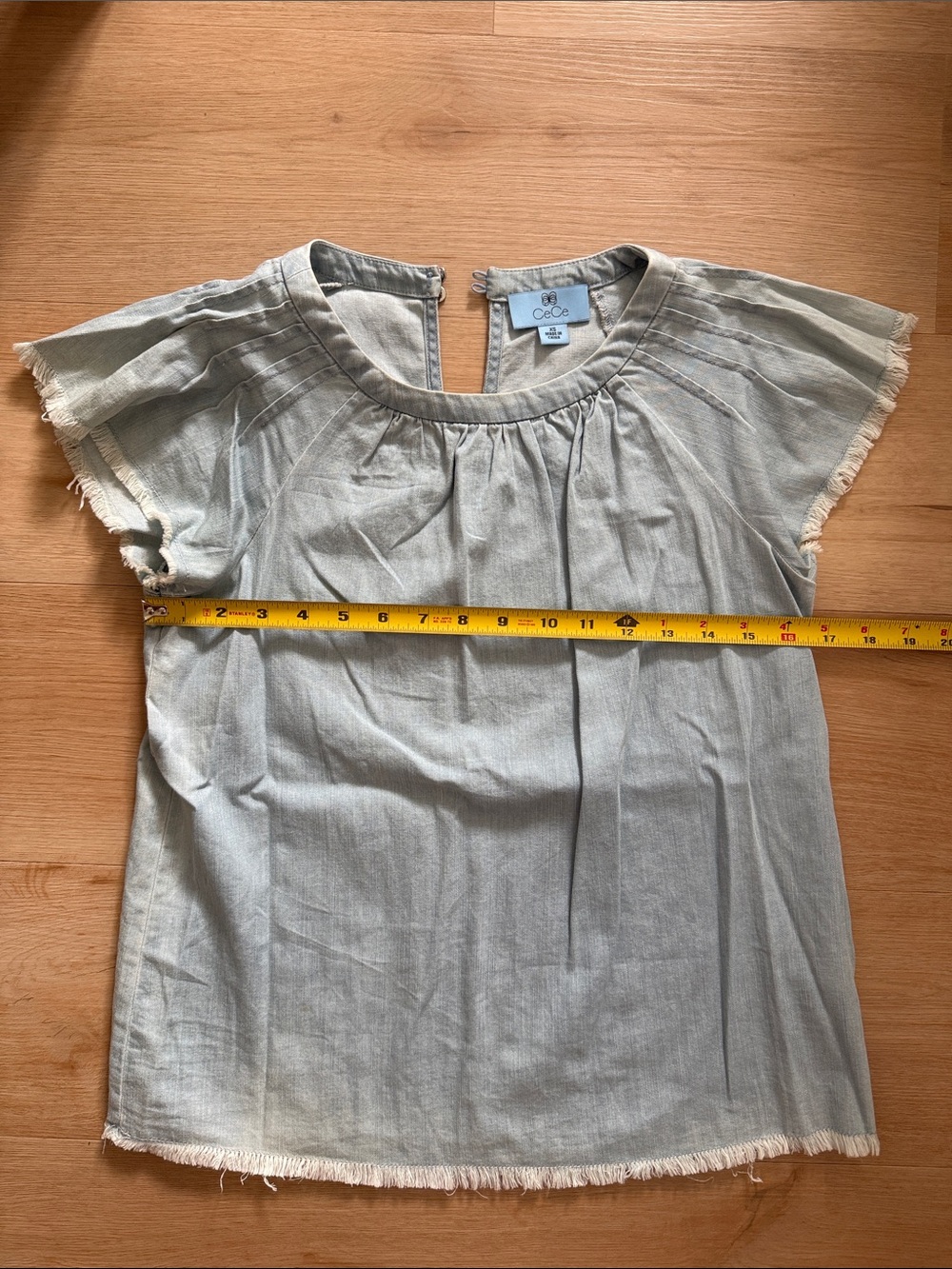 CeCe Light Blue Fringe Sleeve Chambray Top - Picture 3 of 6